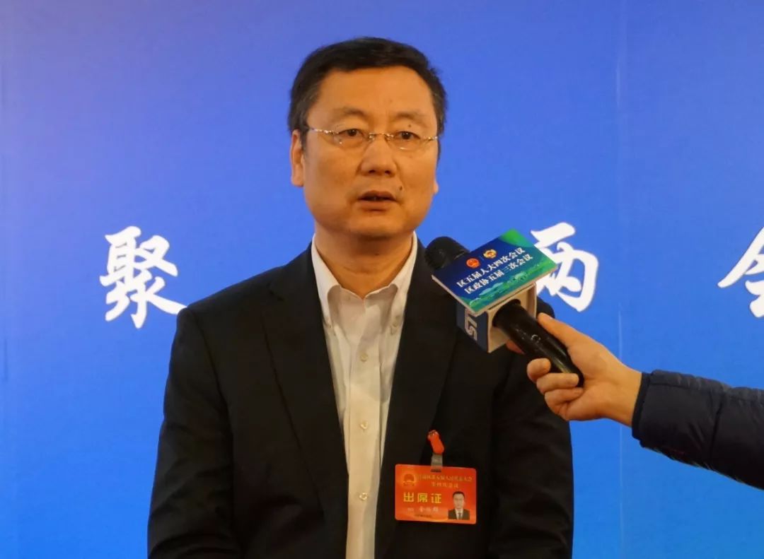 政协委员呼吁，把智算的价格打下来
