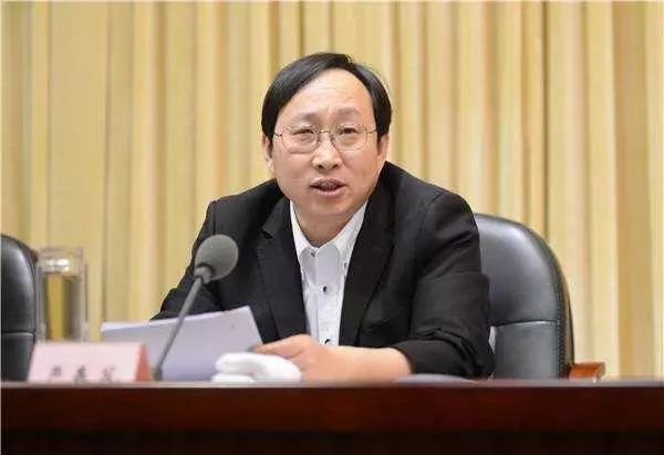 山东省委书记，发言时不要穿靴戴帽，求真务实是关键