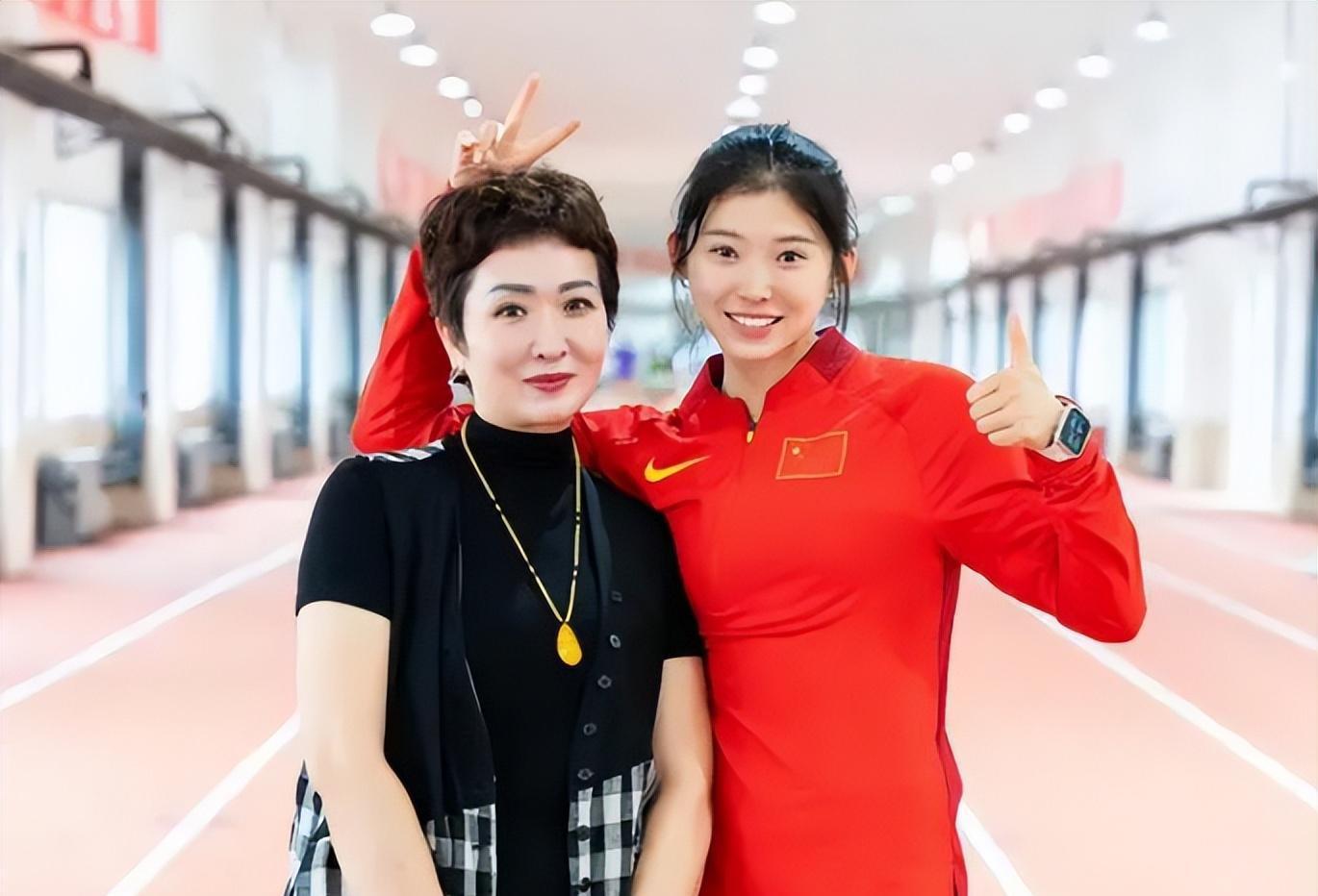 女子100米栏新星——吴艳妮的璀璨之路