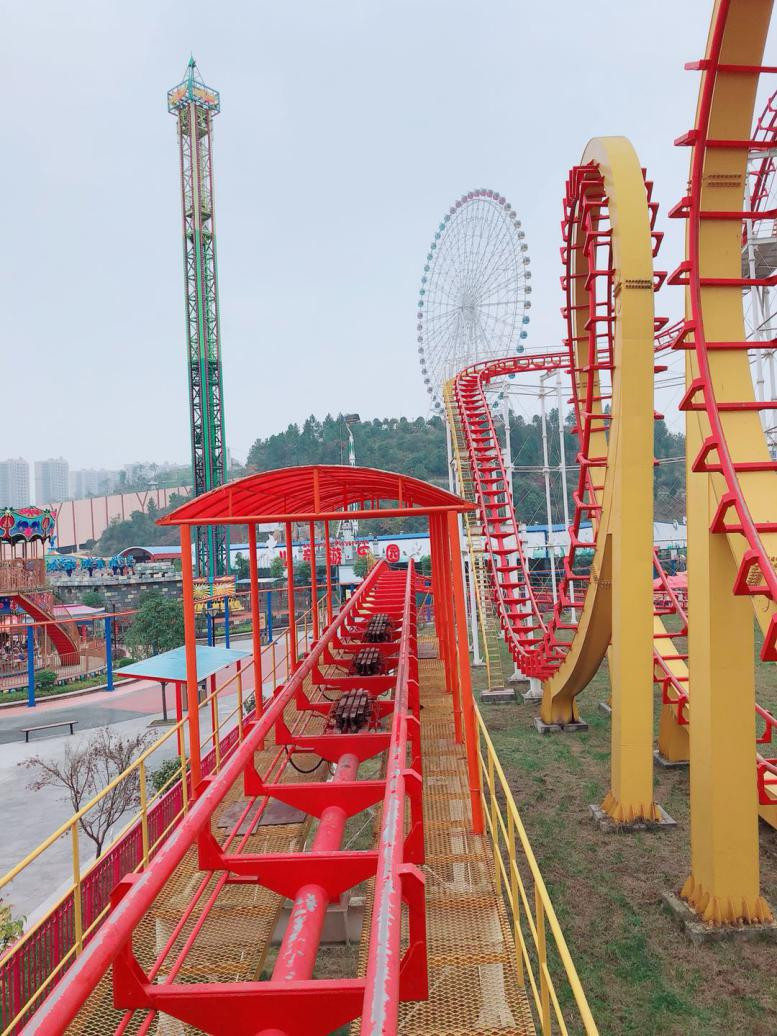 冬天的过山车，一场刺激的冒险之旅