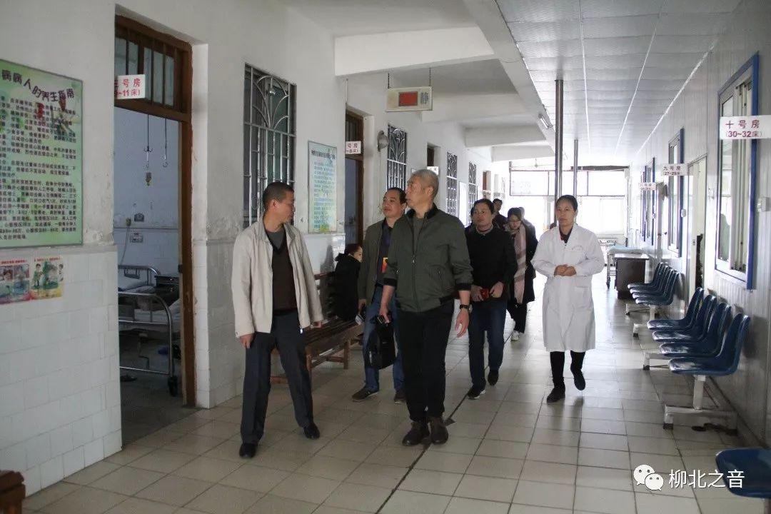 医疗卫生界政协讨论，共商改革与发展大计