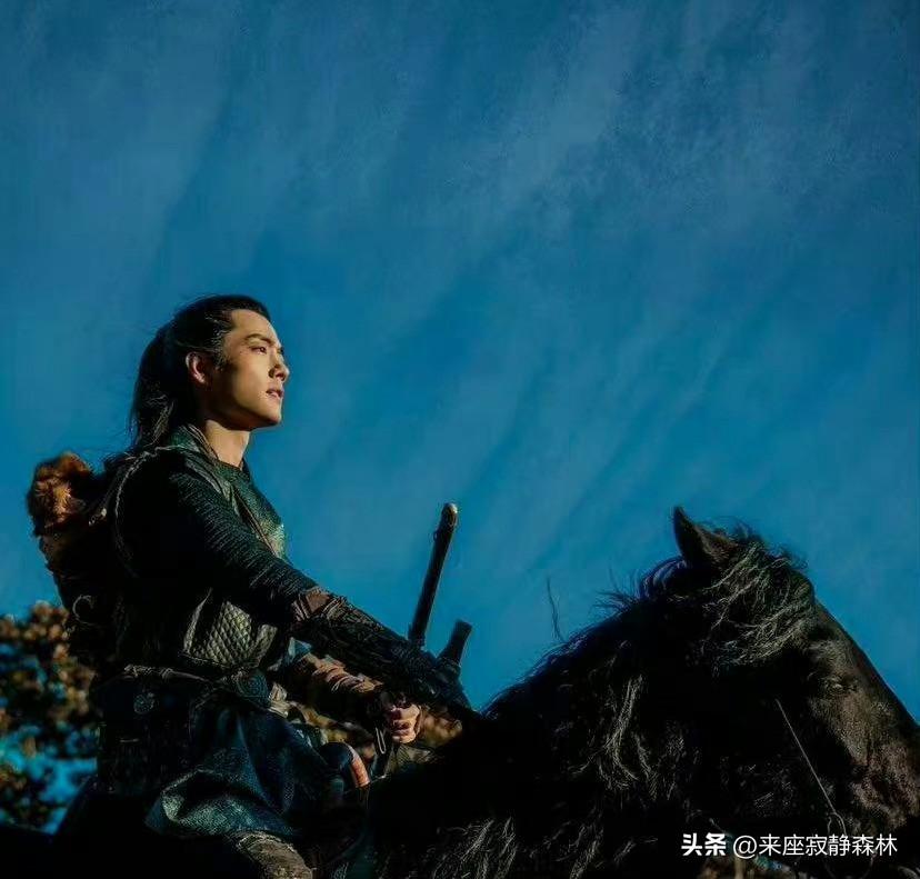 男子一个月怒刷32遍肖战版射雕，狂热粉丝文化现象观察