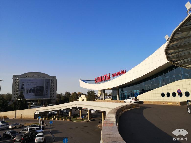 航班惊魂，亲历厕所堵塞的十二小时之旅