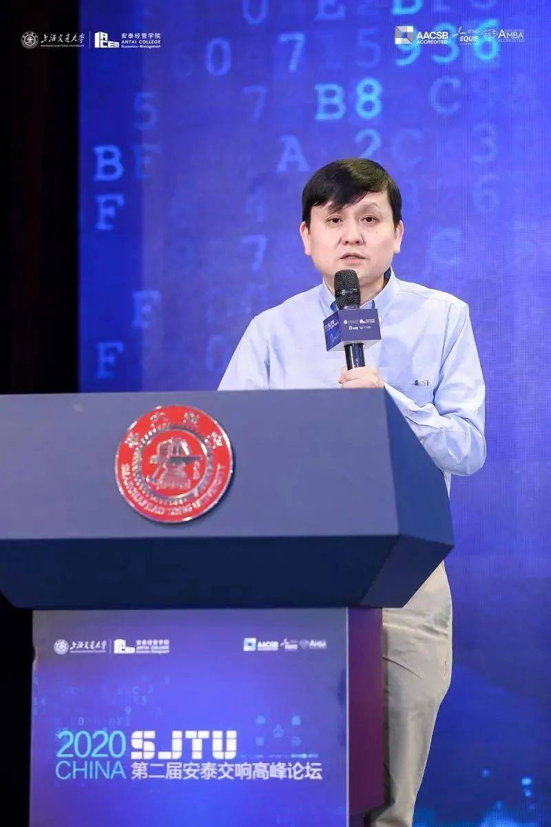 张文宏点名记者减肥，引领健康新风尚