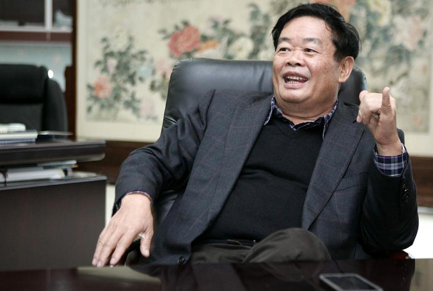 曹德旺谈学校获批压力，巨大挑战与无限机遇并存