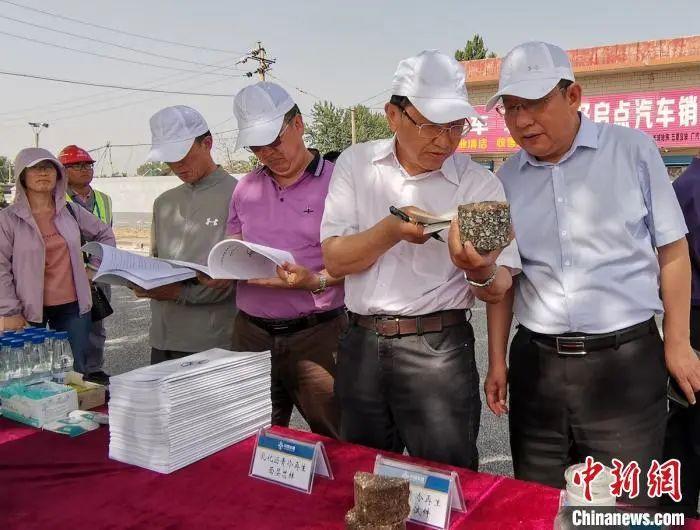 场景创新激活消费动能，打造未来消费新引擎