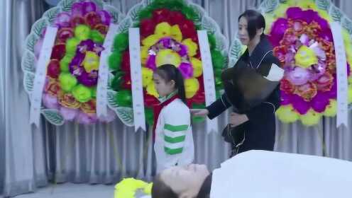 悲剧降临，24岁女舞蹈老师遭遇校车追尾辗轧身亡