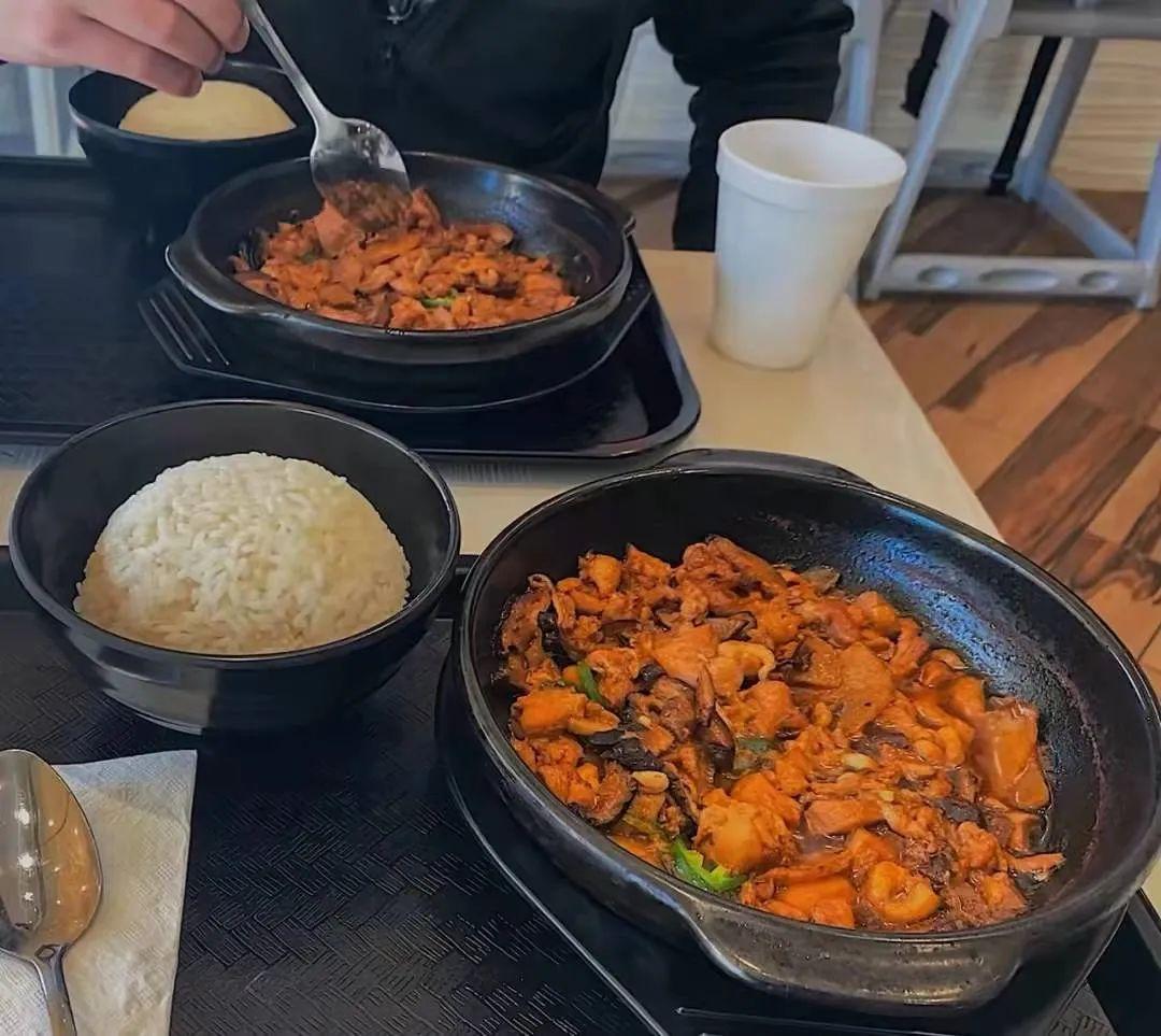 杨铭宇黄焖鸡加盟店排行榜，火爆餐饮创业的优选领域