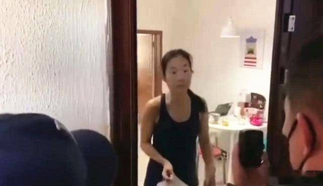 回国跑步女，逆袭、坚持与自我超越的励志故事