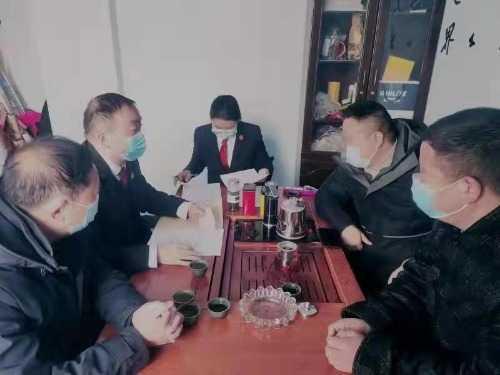 偷签婚介合同背后的故事