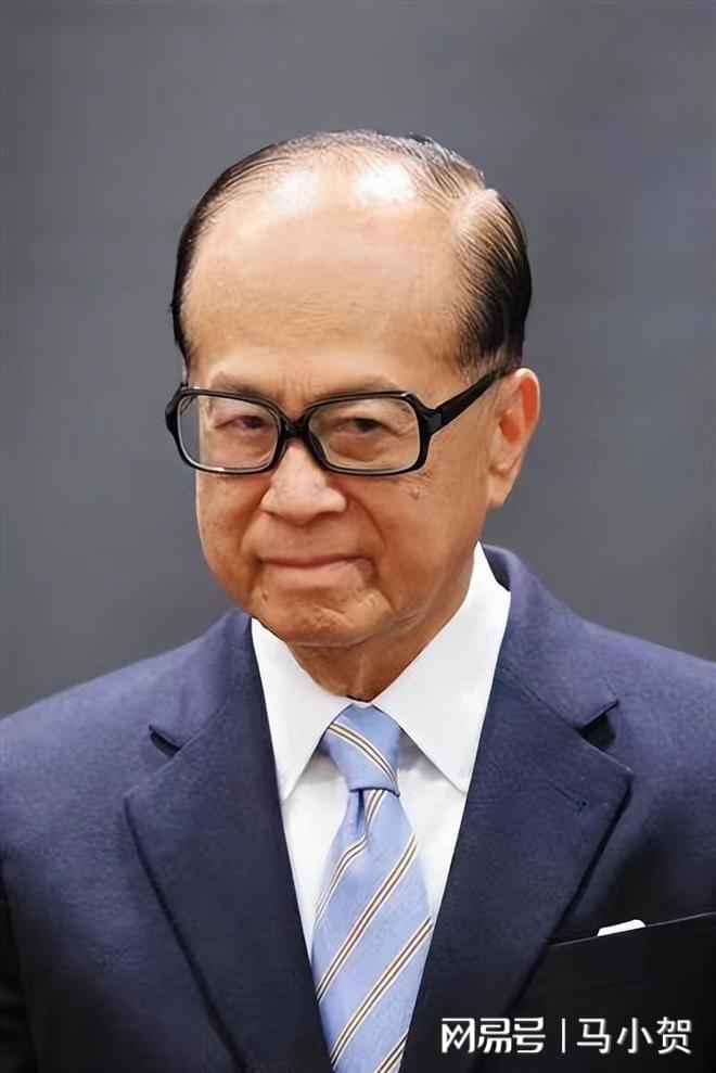 李嘉诚的港口生意，港口帝国的崛起与拓展之路