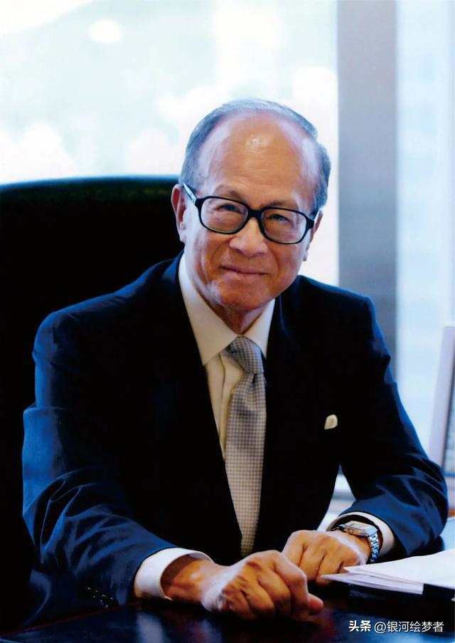 李嘉诚的港口生意，港口帝国的崛起与拓展之路