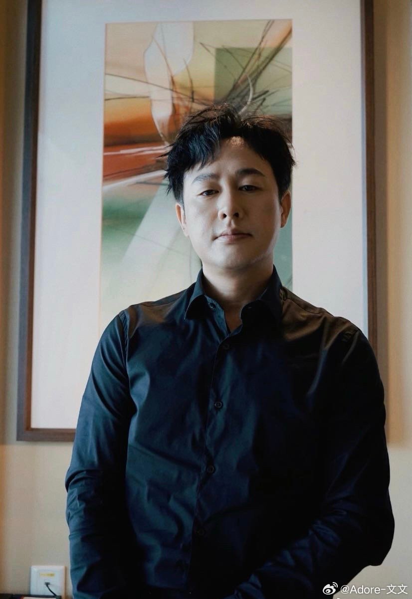 曝张颂文扔粉丝的信，背后的故事引人深思