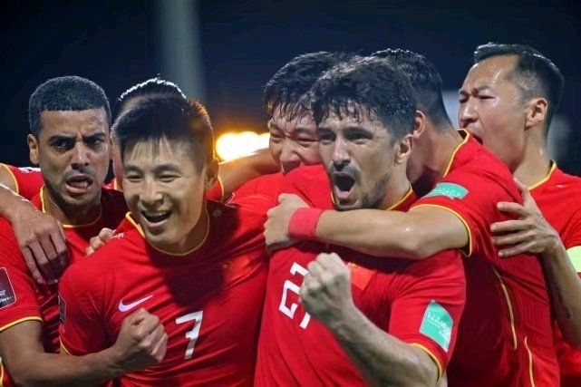 国足与澳大利亚比赛视频，热血瞬间，期待再次翻篇！