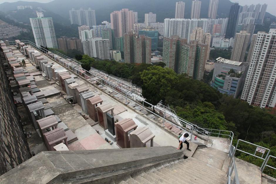 公墓的骨灰盒会被盗么，公墓安全与防范策略探讨