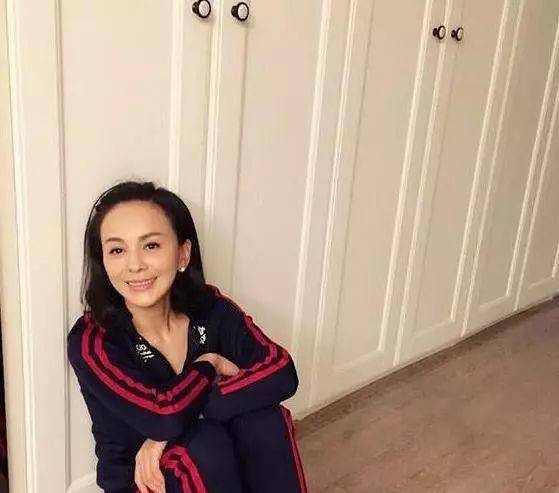 雪姨王琳年龄，岁月赋予的魅力与人生体验