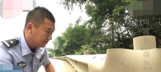 母亲车祸身亡，儿子的悲痛瞬间与无尽思念