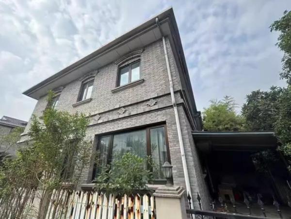 老别墅的法拍风云，从854万到3095万的价值飙升