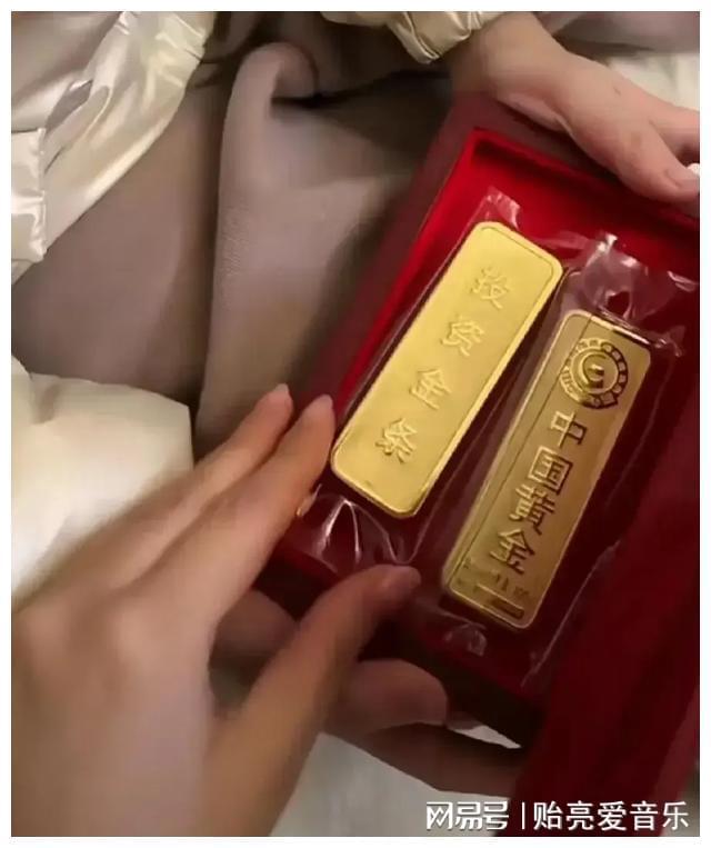 男孩误吞金条危机重重，一场生死救援的启示