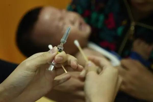 重症肺炎会危及生命吗？全面解读重症肺炎的威胁与防治策略