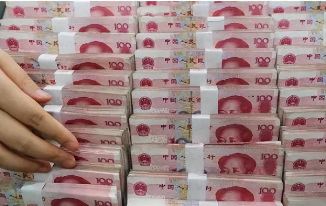 美元资产大抛售，全球背景下的经济现象解读
