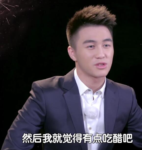 揭秘何猷君读的大学，一路走来的精英之路