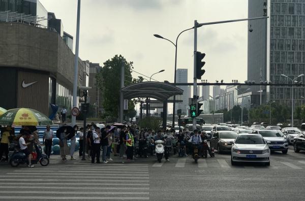 揭秘极端风速，定义、影响与应对之策