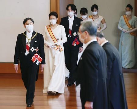 学者，日本首相破天荒警告美国