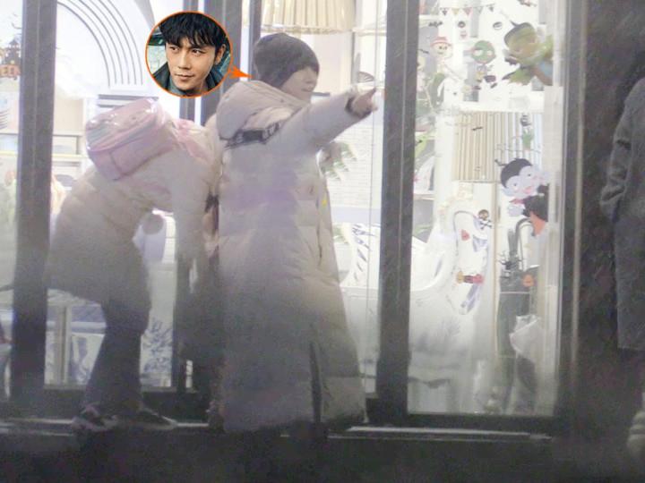 钢铁保姆被老人疯抢视频背后的故事