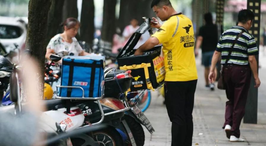 12306崩了，网络时代的铁路购票挑战