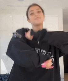 闪耀舞台，00后美女舞蹈的魅力