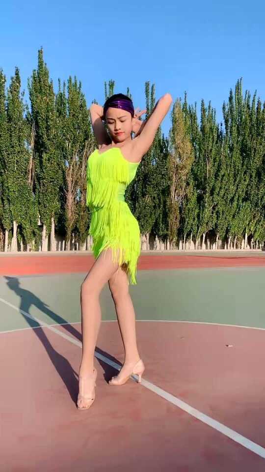 适合00后女生跳的舞蹈