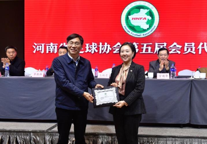 当选不到两个月被查背后的真相
