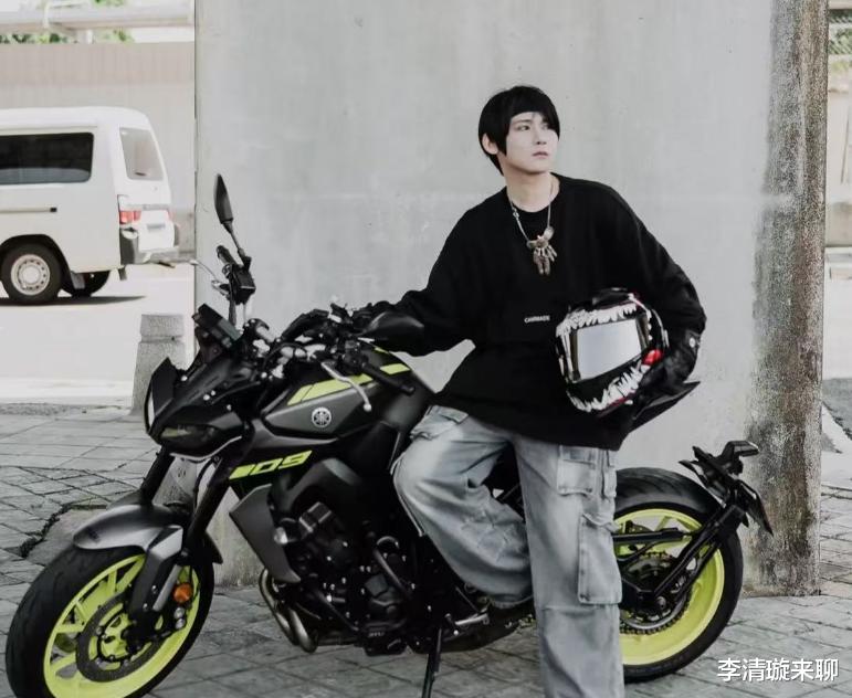 悼念31岁男星黄正杰，巨星陨落，人间失色