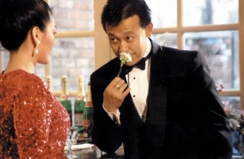 纽约华人夫妇豪宅留两儿子失踪之谜
