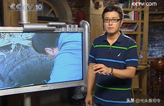 下40米深井救人女辅警破格晋级，英勇事迹背后的力量与荣耀