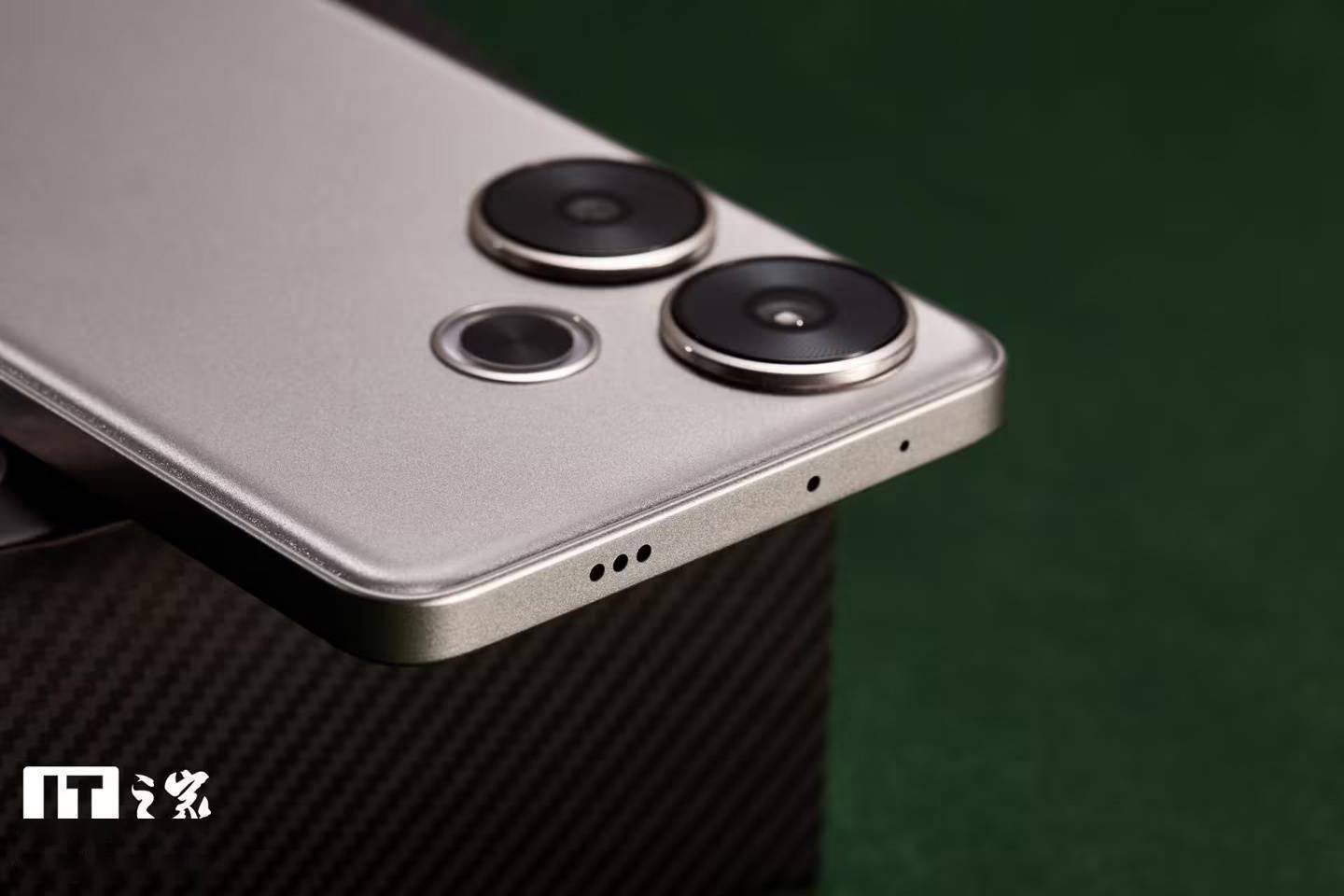 小米REDMI Turbo 4 Pro正式发布——引领智能手机新潮流