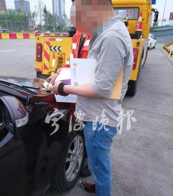探索国家一级高跟鞋驾驶员的独特魅力