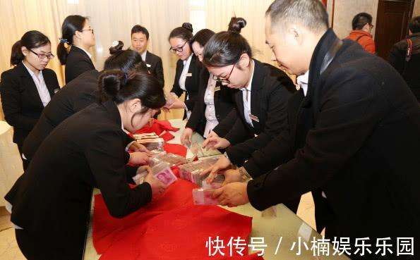 老板大手笔，员工共享913万巨额奖金的励志故事