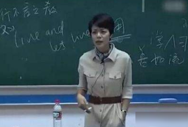 复旦的网红老师，现象背后的深度解读