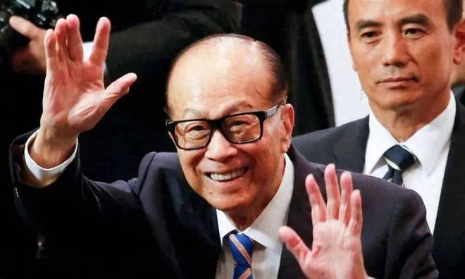 市场监管总局再回应李嘉诚卖港口，聚焦热点，深化监管