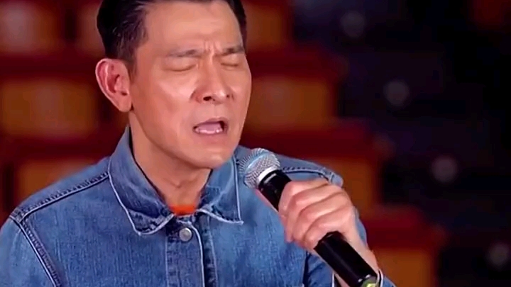 刘德华翻唱不该用情视频引发热议