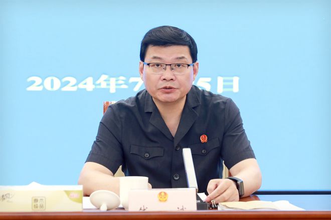 无锡中院原院长，司法公正之光下的辉煌篇章