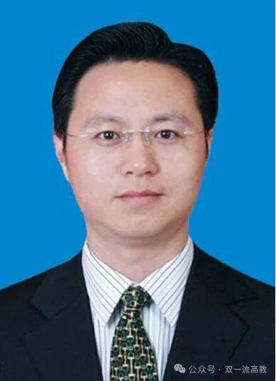 董某莹父亲为国企总经理事件引热议，官方回应