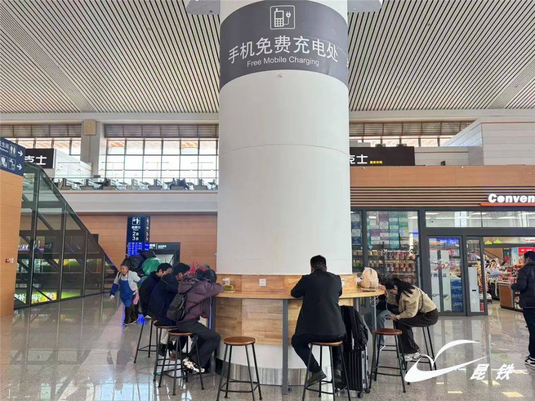 车站的免费充电，真的能用吗？探究车站免费充电的真实情况