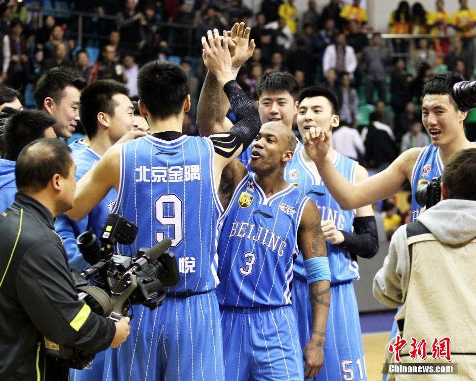 北京男篮重燃战火，时隔10年再进CBA总决赛