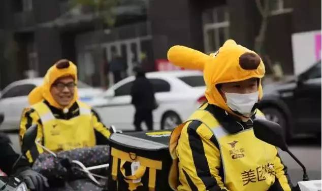 飞机机长转行送外卖，蓝天之外的人生抉择