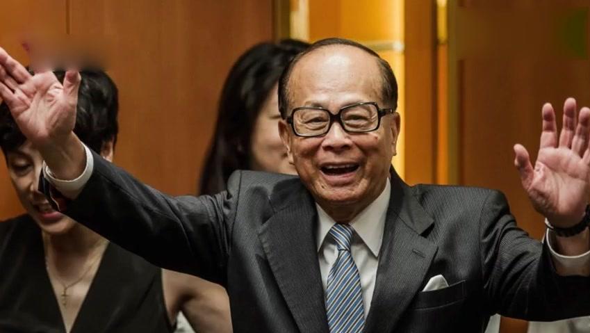 李嘉诚的基本介绍