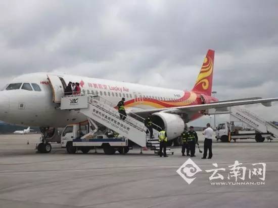上海飞银川客机触地复飞，备降西安的惊险之旅