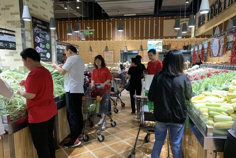 胖东来的独特魅力与智慧，一场语言的盛宴